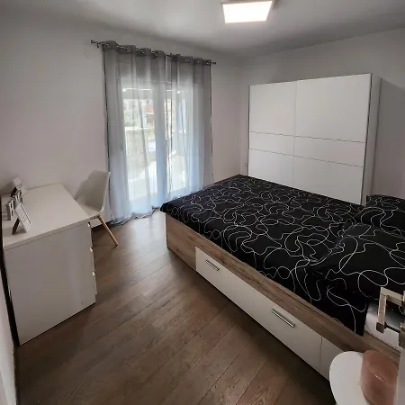Apartment Teo Pula